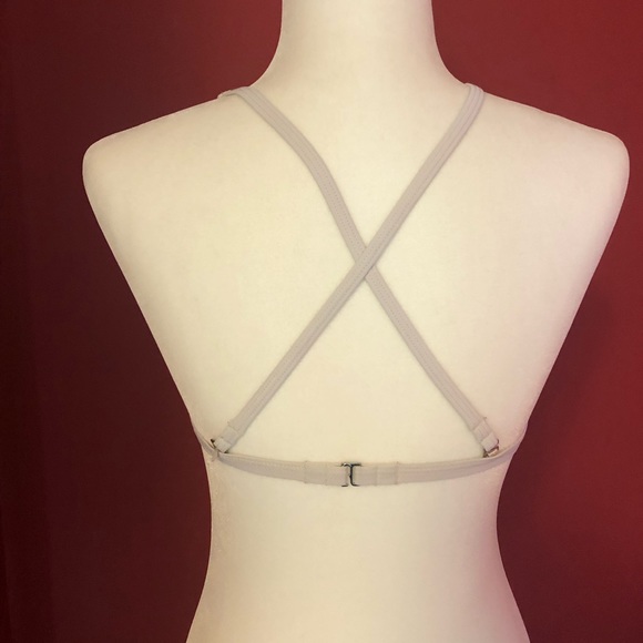 Nike Swim Top - Picture 3 of 11